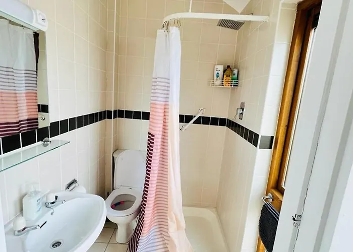 Villa Summer Breeze - My Cosy & Warm In Youghal's Heart - Family Friendly - Long Term Price Cuts *